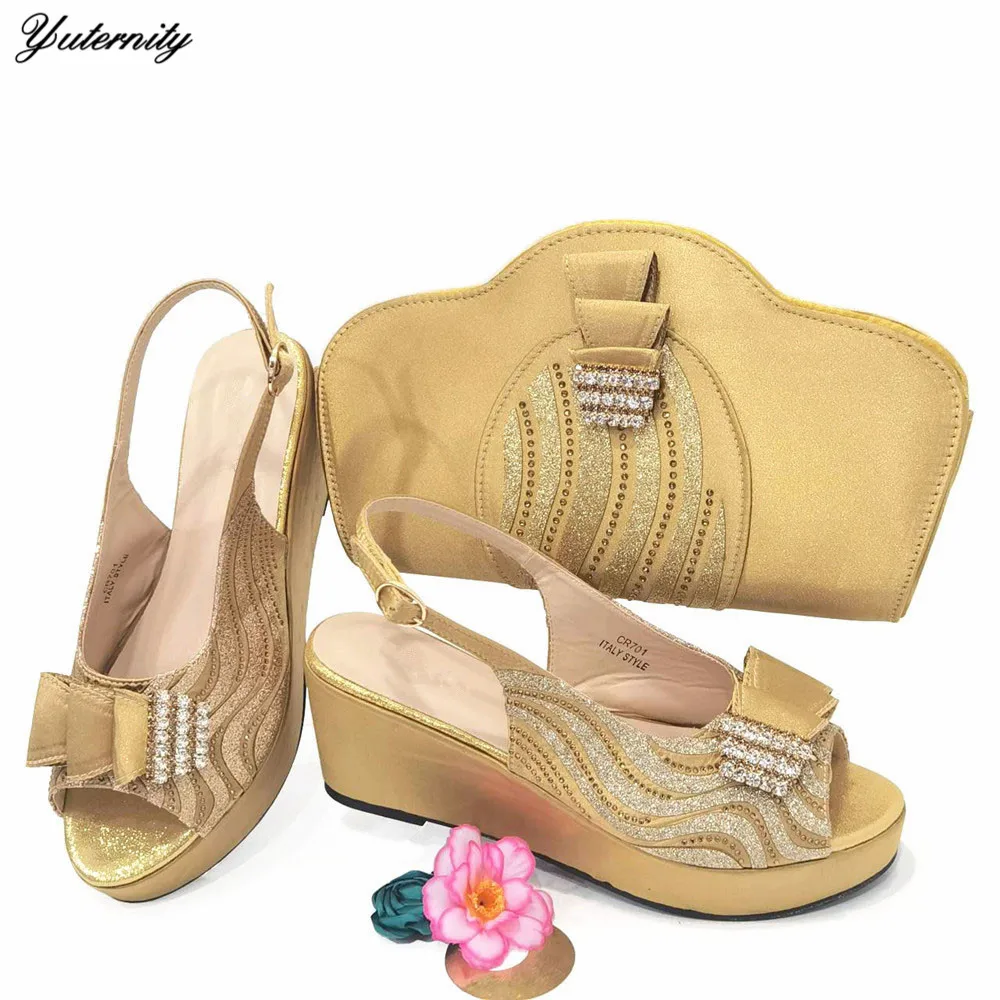 High Quality African Style Woman Shoes And Bags Set Hot Sale Italian Decorated With Crystal Shoes With Matching Bags For Party