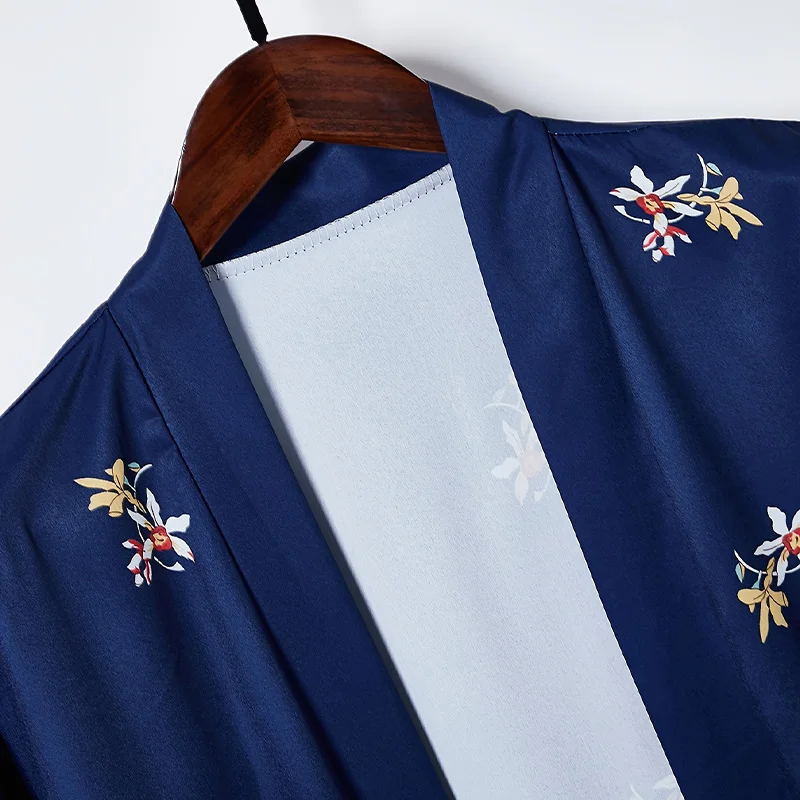 European and American Retro Loose Plus-Size Crane Print Vacation Beach Cover-Up Sun Protection Clothing Summer Mid-Length Slit Bathrobe Sexy Nightgown Cardigan Thin Jacket