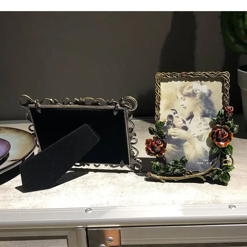 Painted Lace Decorative Photo Frames Vintage Floral Alloy Framed Relief Flower Family Picture Frame Wedding Anniversary Gifts