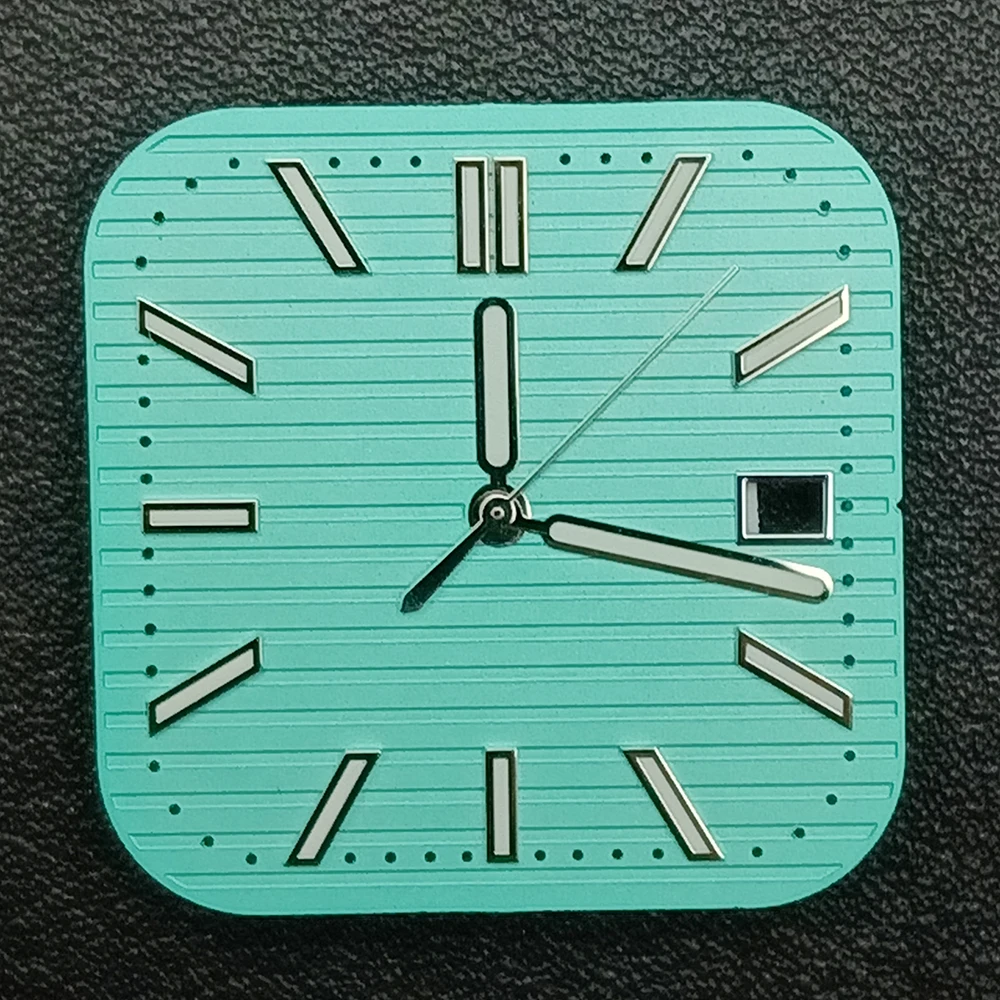 NH35 スクエアダイヤル時計ダイヤルメンズ腕時計カスタマイズされたロゴダイヤルカラー発光ダイヤル NH35 ムーブメント時計アクセサリーに適しています