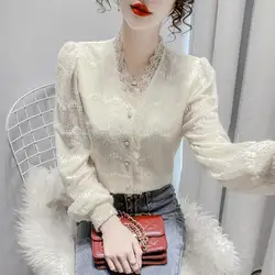 Women's Autumn Winter Stylish Undershirt with Added Velvet Lace Base Paired with New High-end Fashion Long Sleeved V-neck Top