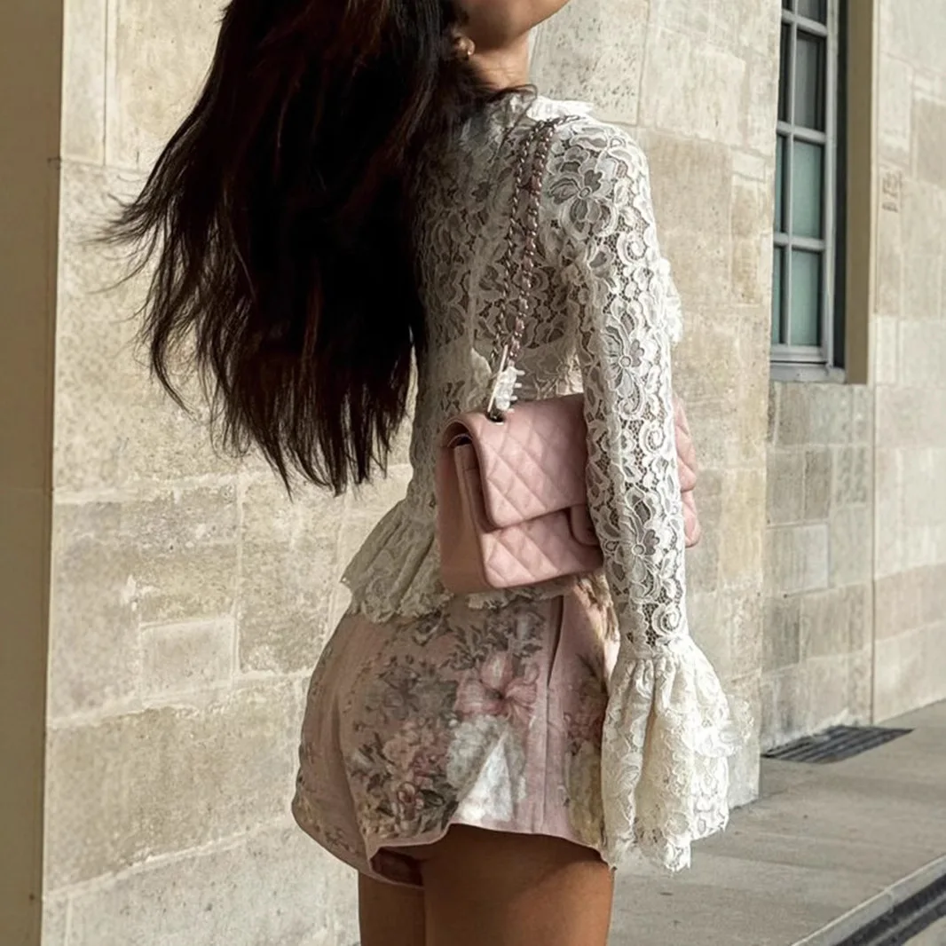 

Ele Silk Long Sve Square Collar under irt Women's Faion Lace Trim Rich Girl Sle Base Layer Innerwear Top