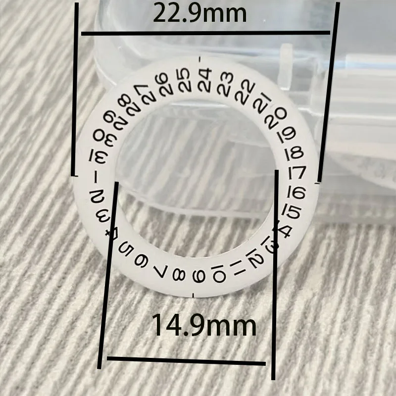 225252Watch Accessories Calendar Patch Patch Calendar Change 8200 8205 8215 2824 2836 2813 Calendar Patch