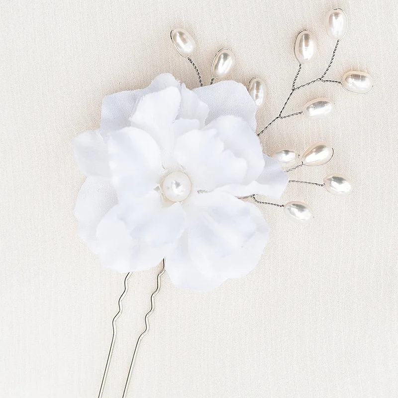 Fairy Bride Hair Accessories Simple White Flower Hairpin Hairpin Birthday Dress Accessories in Europe and America