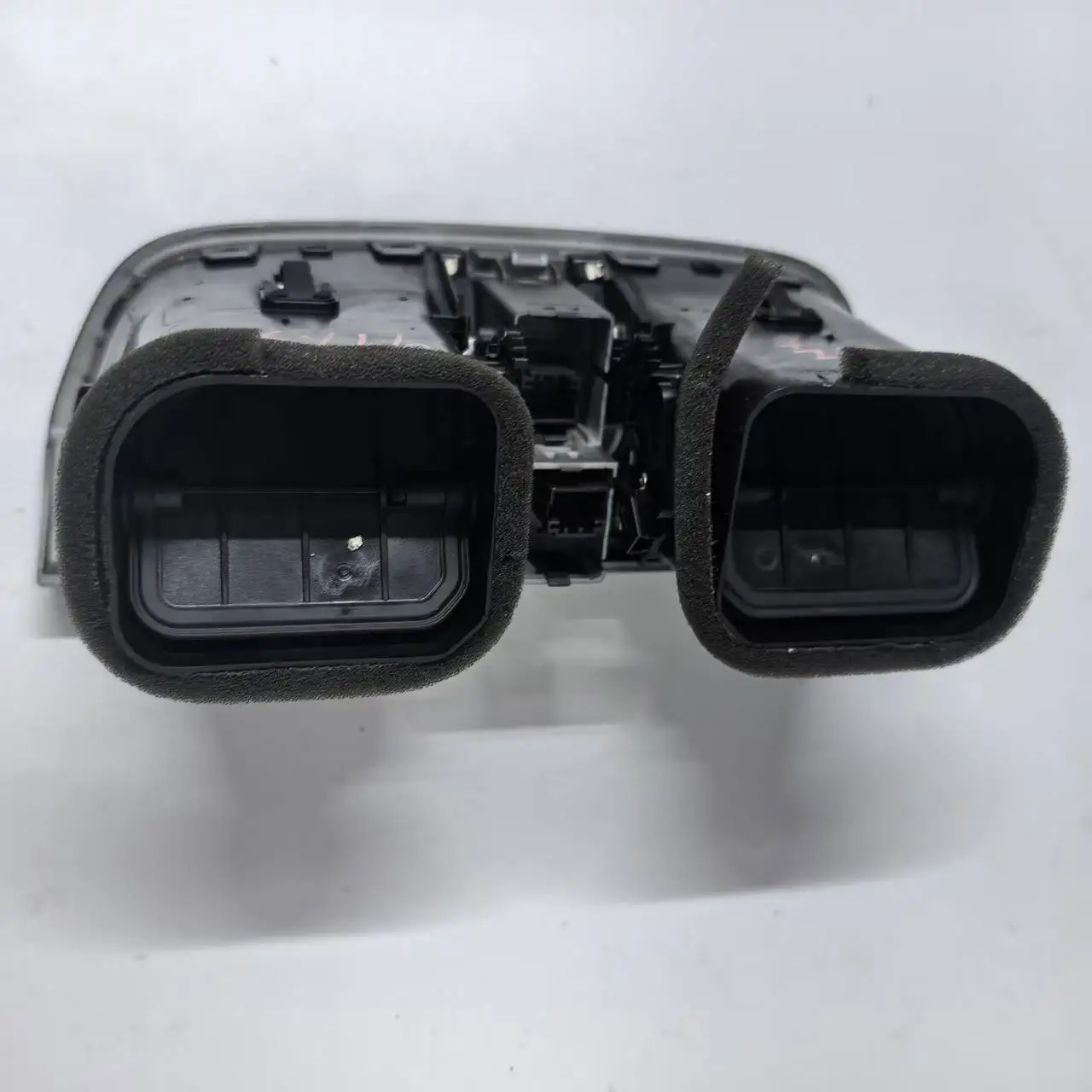 For Porsche 911 Carrera, Targa, GT2, GT3 models (997 year, 2004 - 012), car center air conditioning system