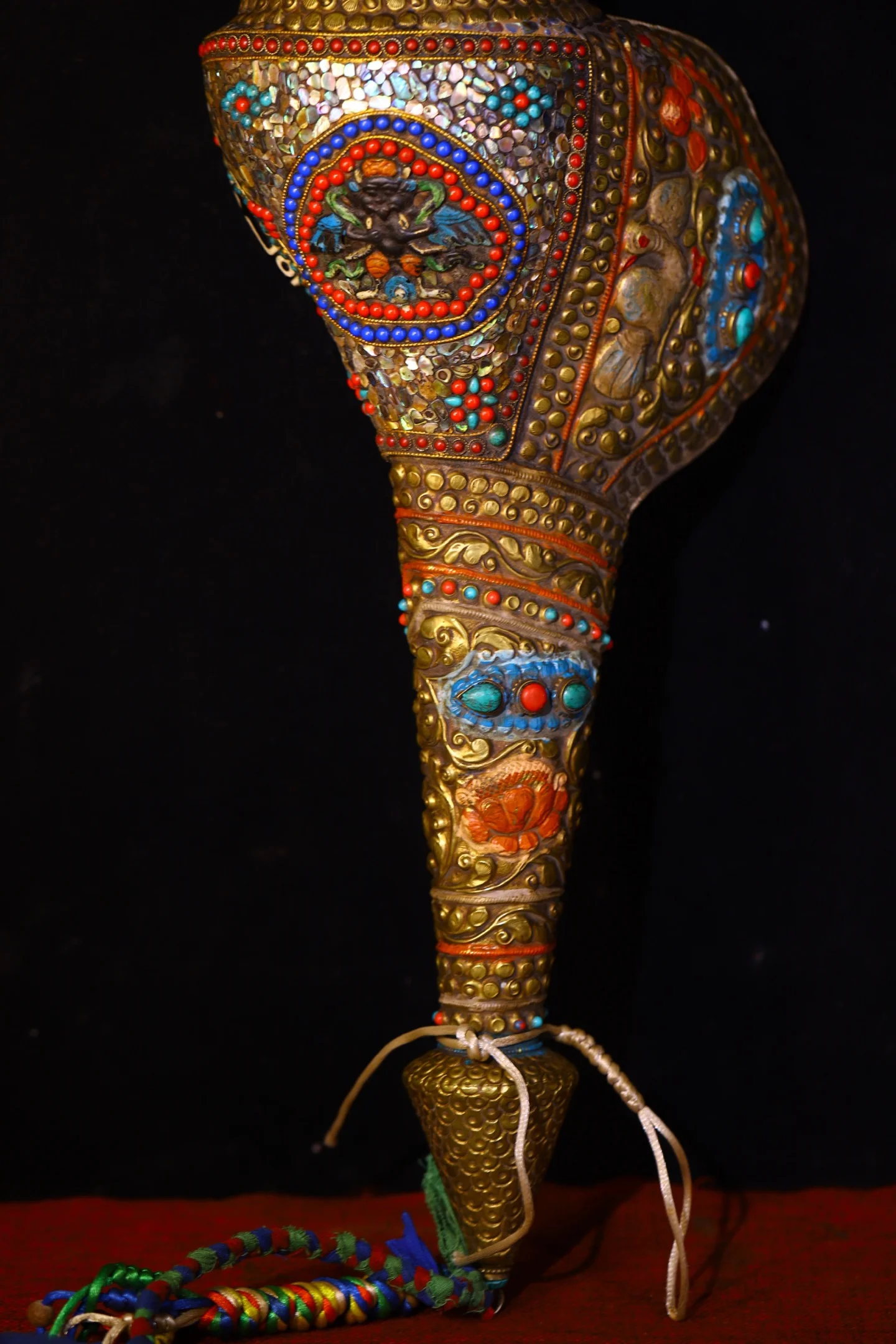 

21"Old China Collections Old Natural Conch Tibetan Silver Mosaic Gem gZi Beads Shell Turquoise GARUDA Buddha Conch