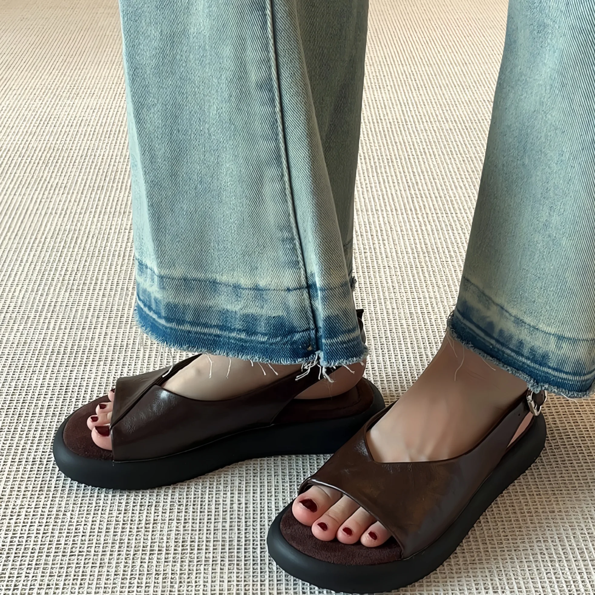 

Open Toe Sandals Soft Sole Sandals Simple Comfortable Flat Shoes Retro Belt Buckle Sandals Platform Sandals Summer Casual Shoes