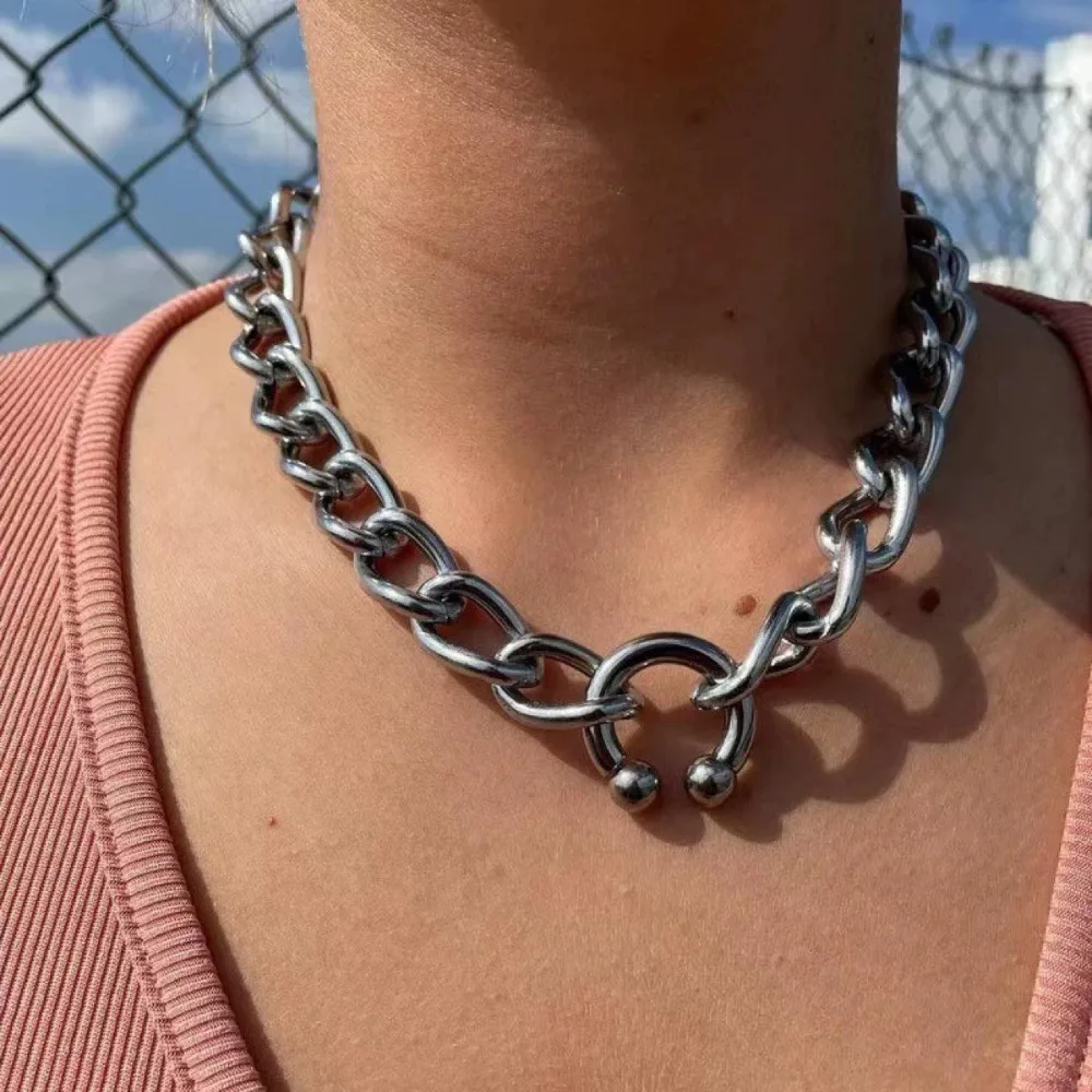 Punk Style Nose Clip Pendant Necklace Rivet Geometric Chunky Chain Choker Thick Round Ring Gothic Spiked Hooves Necklace Jewelry