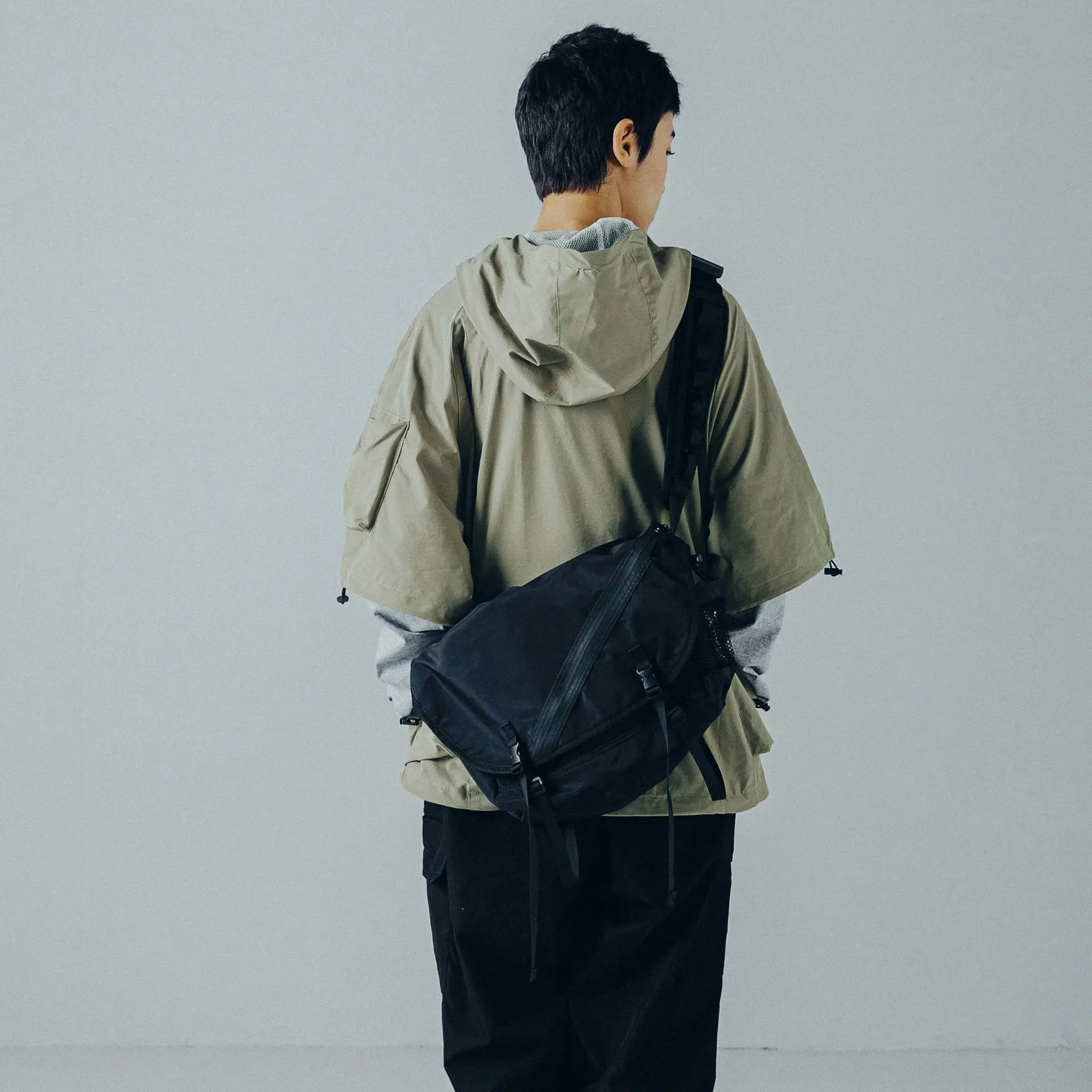 

Мужская модная брендовая сумка через плечо, повседневная, спортивная дизайнерская роскошная сумка на одно плечо на груди