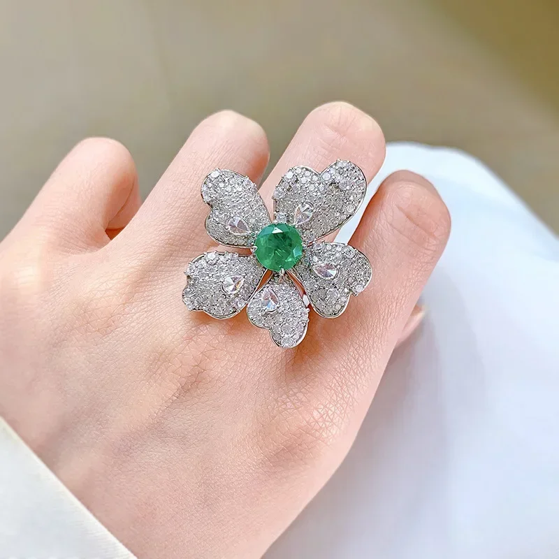 

SpringQiaoer Vintage 100% 925 Sterling Silver Flower 8MM Emerald High Carbon Diamond Gemstone Wedding Party Ring Fine Jewelry