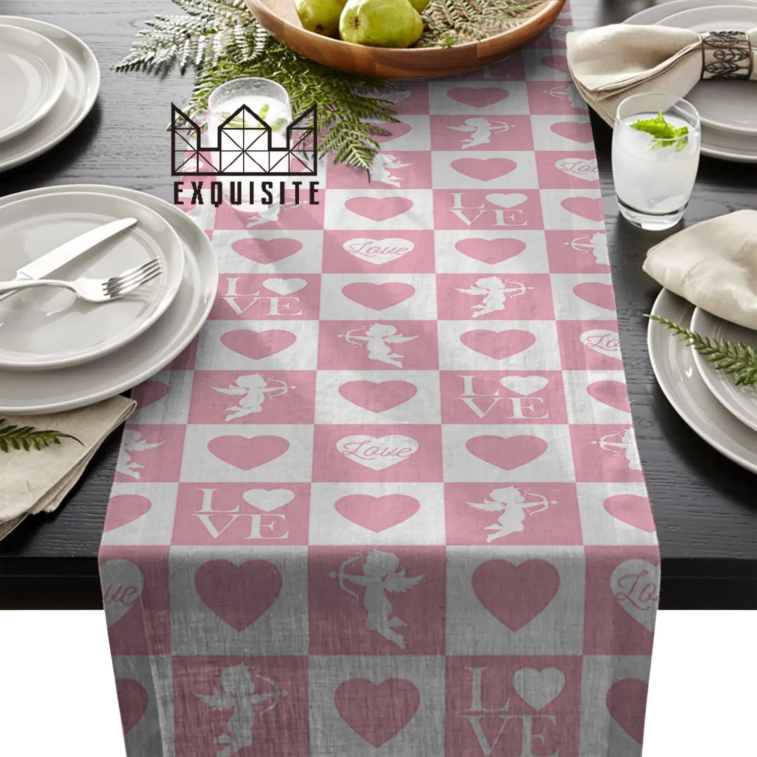 Pink Love Features Cupid Hearts Modern Table Runners for Wedding Hotel Dinner Party Home Decoration Table Runner Cloth Cover