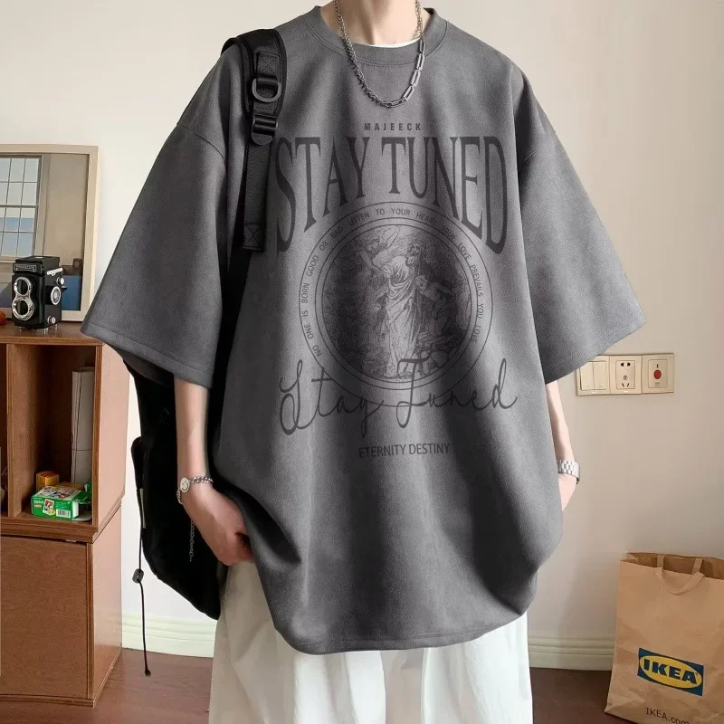 

New Summer Retro Men's T-shirt Korean Fashion Harajuku Short Sleeved Oversized T-shirt For Men Y2k Streetwear Men Clothing