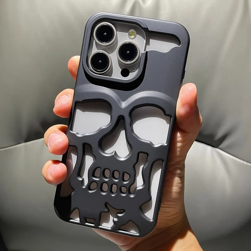 Coole Hohlraum-Wärmeableitungs-Handyhülle mit Totenkopf-Ghostface-Plattierung für iPhone 18 17 16 Pro Max 15 14 13, modische, schlanke Hülle – Detail 4