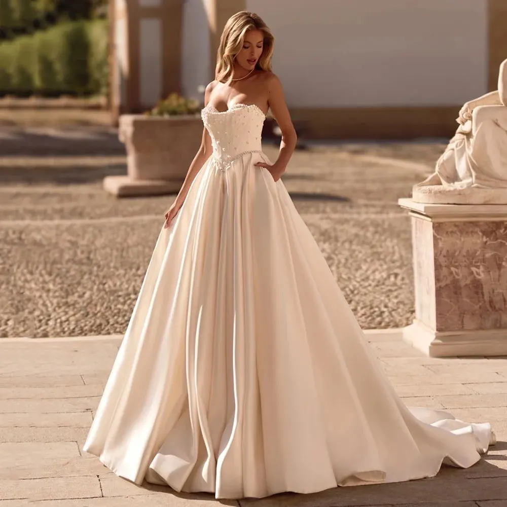 Elegant Pearls Strapless Wedding Dress Delicate Princess Women  Back Bride Dresses Court Train Ball Gown Customized Robe