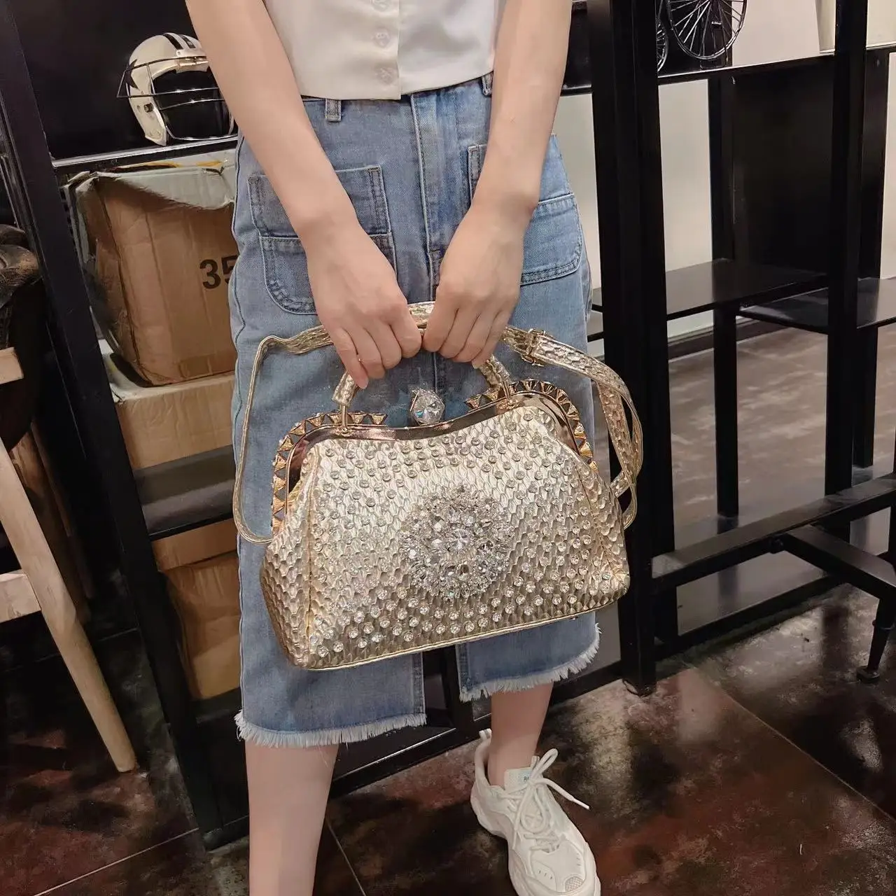 2023 New Luxury Fashion Diamonds Women\'s Handbags Leather Design Clip Rhinestone Bag Portable Tote Shoulder Messenger Bags