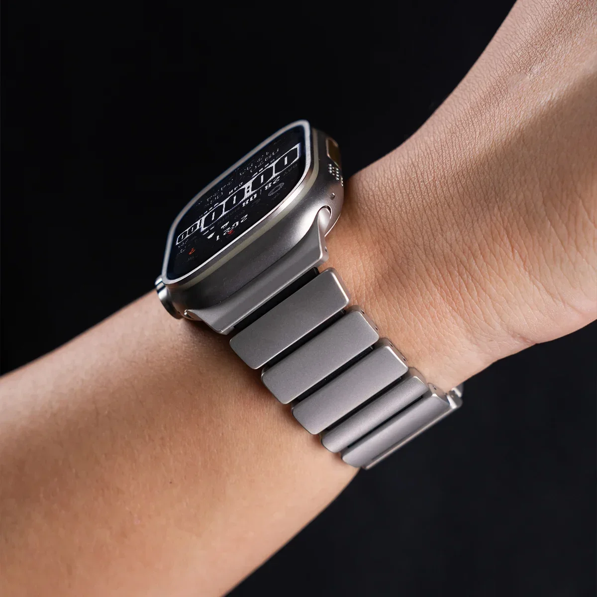 Silicone Magnetic Strap for Apple Watch Ultra 4/3/2 49mm Series 12/11/10 46mm Titanium Metal Band Iwatch 9 8 7 45mm SE3 44mm