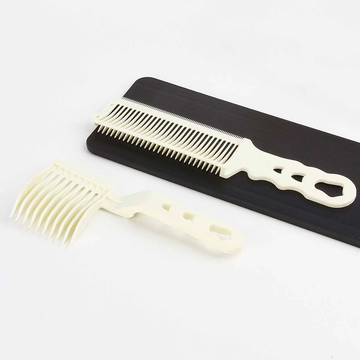 Men\'s Hair Cutting Comb Hair Salon Hairdresser Barber Combs Flat Head Short Hair Hairbrush Barber Shop Pro Styling Tools Y1226