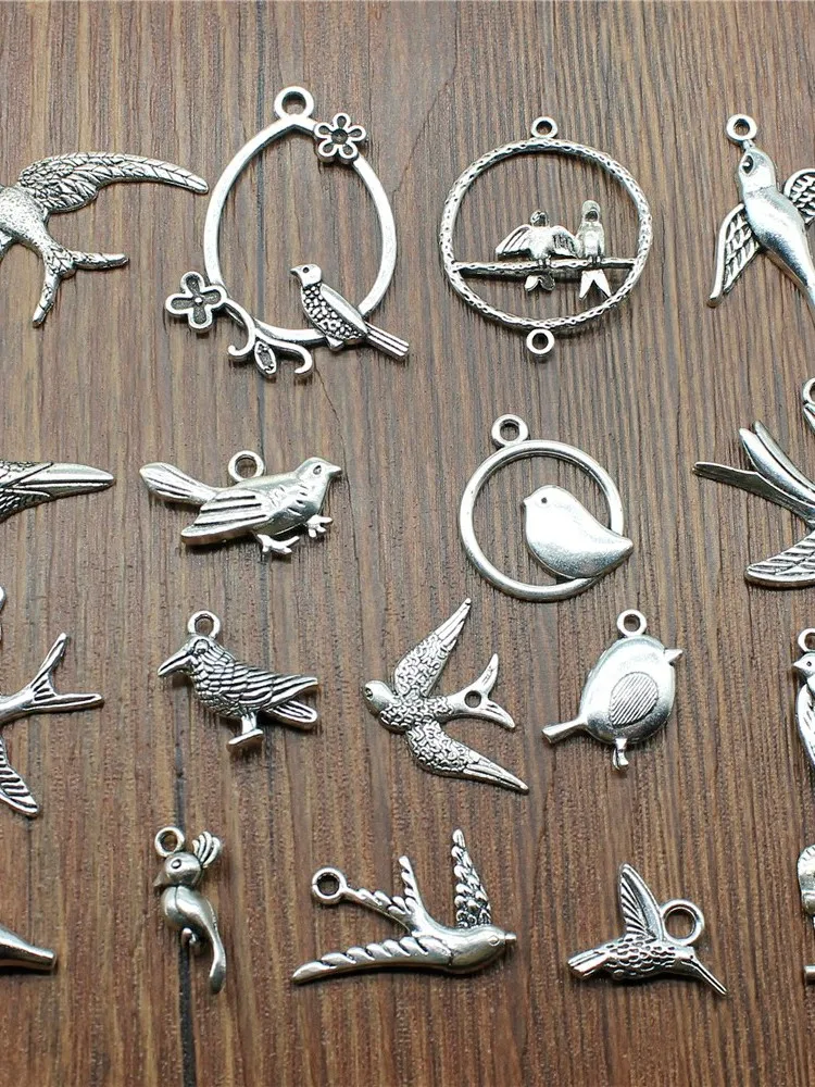 10 sztuk ptak Charms antyczne srebro kolorowy ptaszek Charms zawieszki do bransoletek latający ptak Charms Making biżuteria — zdjęcie 2