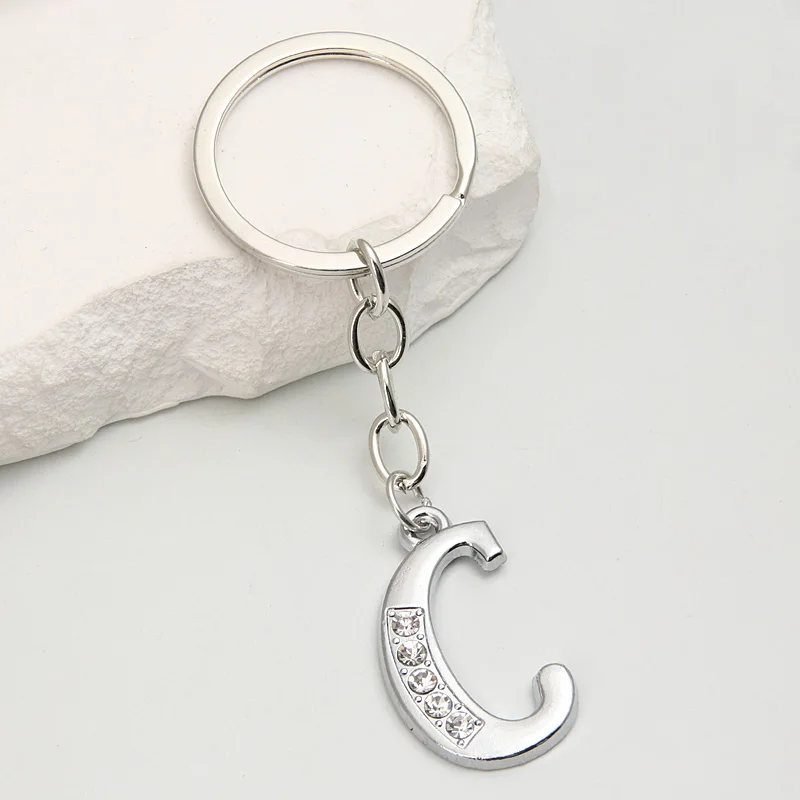 Simple A-Z 26 Letter Pendant Keychain English Alphabet Keyring For Friend Good Gift Holder Handbag Car Jewelry