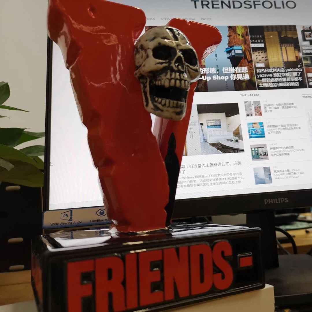 NEIGHBORHOOD VLONE CO-BRANDED NBHD CHAMBER SKELETON BIG V INCENSE BURNER TREND SEAT ORNAMENTS