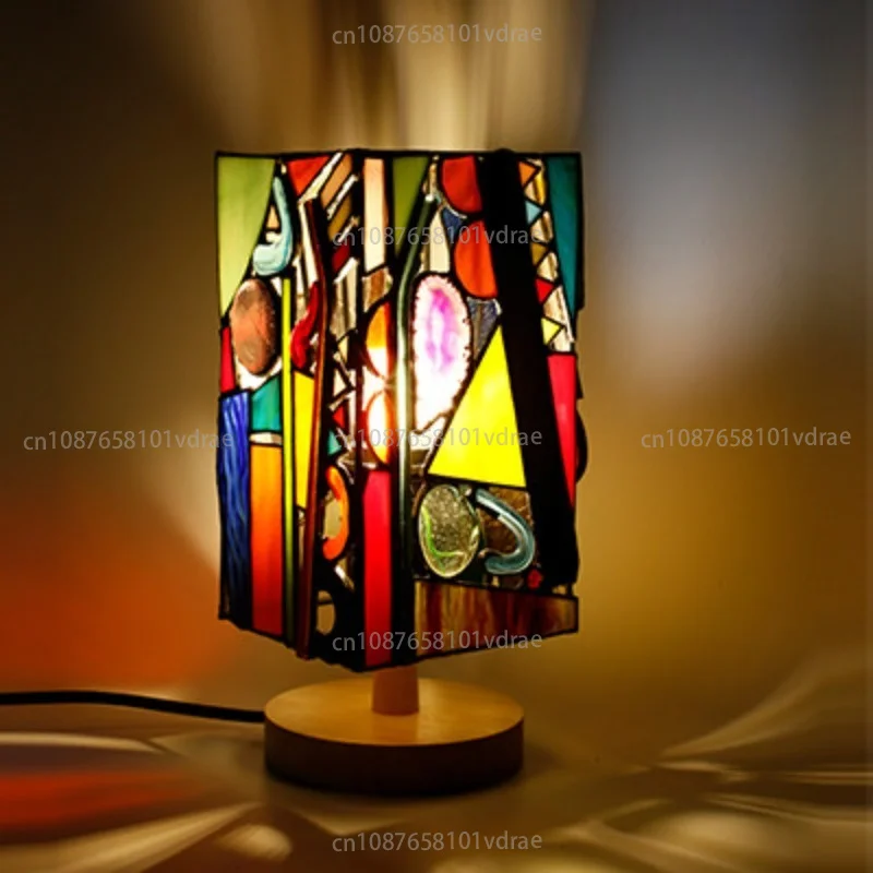 Glass Abstract Geometric Welded Table Lamp: School Lesson Materials & Team-Building DIY Kit，Random Patterns