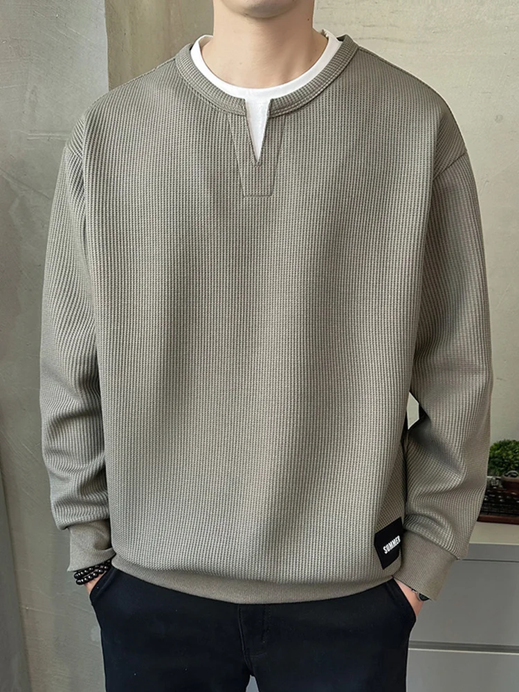 

Casual Men's Long Sve V-Ne Sweatirt Fake Two-Piece Design Spring Autumn Trendy Versatile Base Layer T-irt Cotton Blend