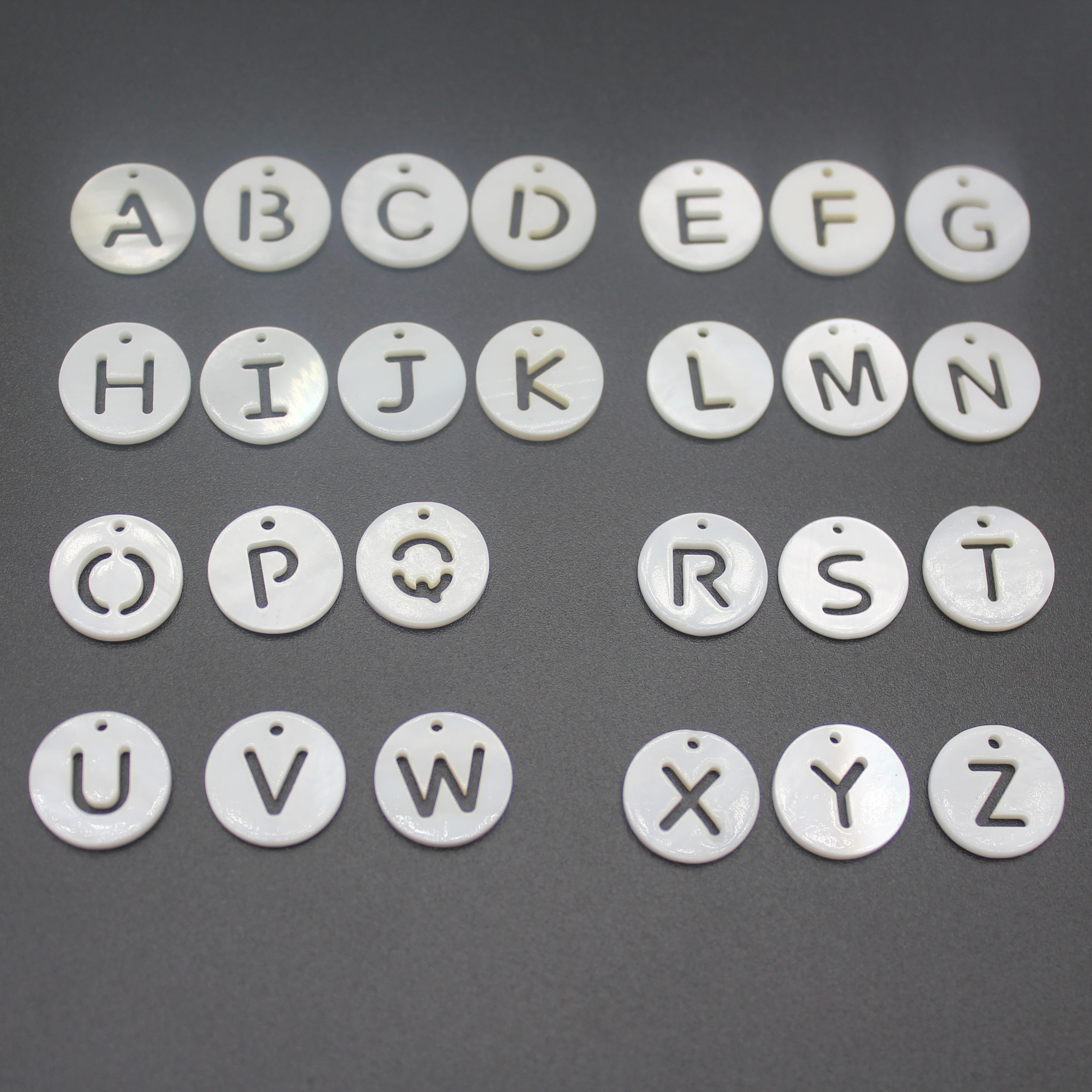 

Natural Freshwater Shell Bead A~Z Mother Of Pearl Disc Letter Charms Pendant For Jewelry Making DIY Earring Handmade Accessories