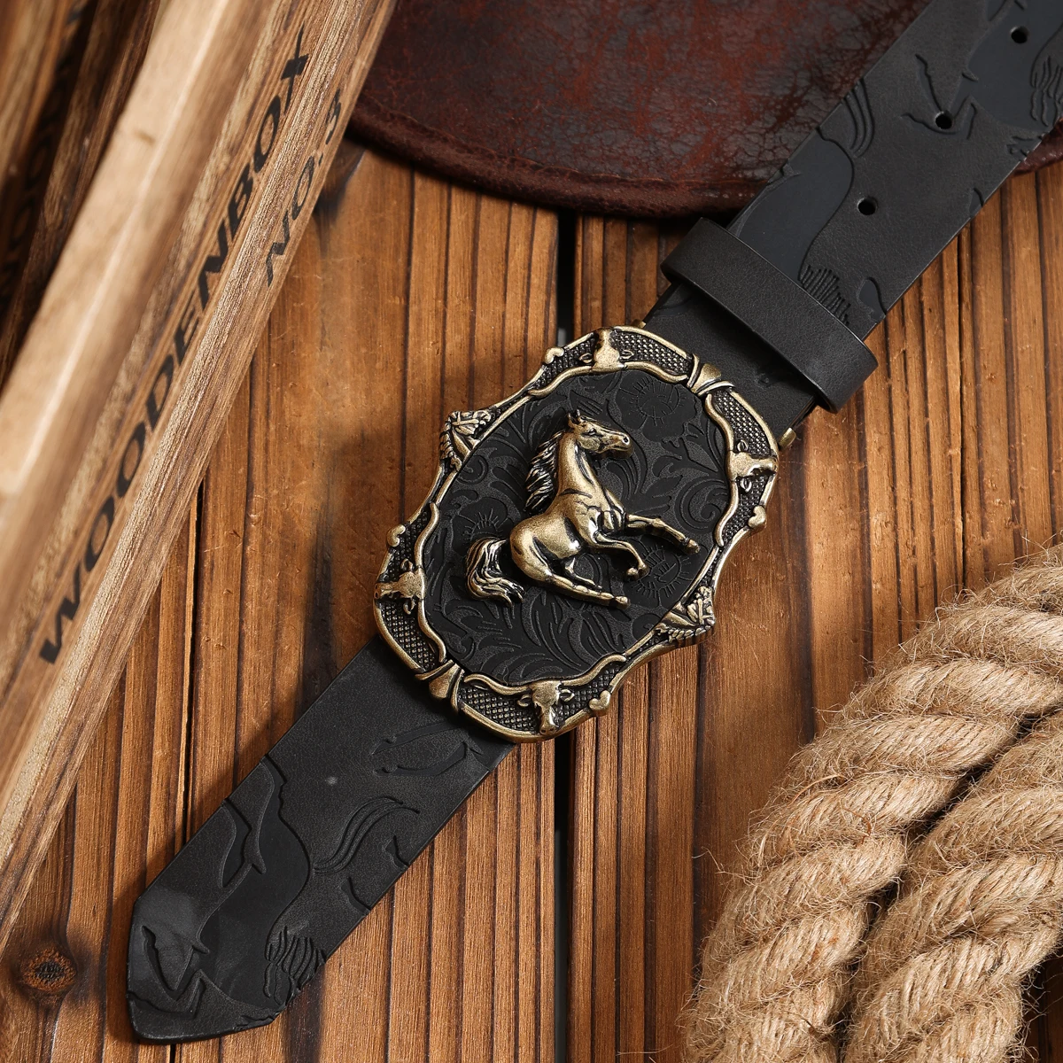 Ein PU-Gürtel für Damen und Herren, der den Stil von Western-Denim und Retro vereint, ist perfekt für alltägliche Freizeitausflüge. – Detail 8