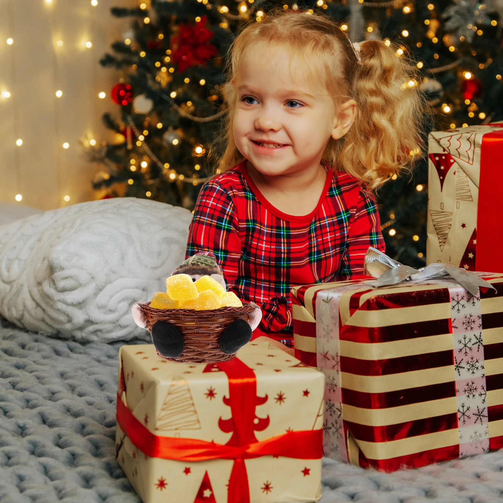 

Candy Storage Basket Xmas Candy Holder Holiday Gift Basket Stylish Decorative Storage Bin Party Gift Ornament Christmas