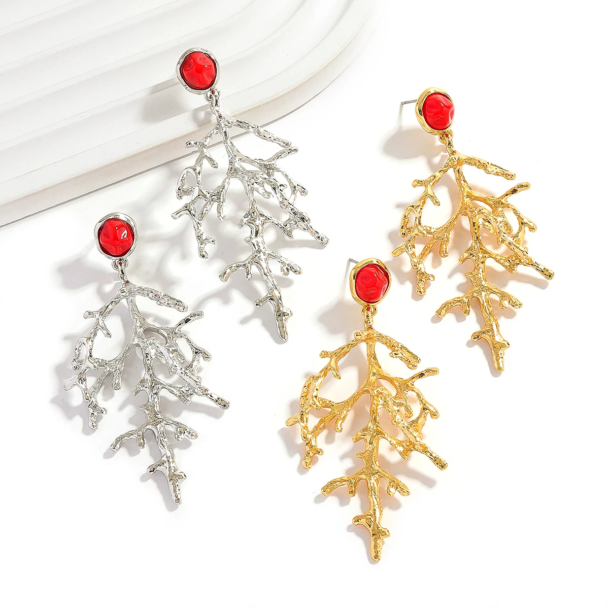 Girlgo 2025 جديد ZAA 2 قطعة أقراط حجر المرجان المرجان قطرة استرخى أقراط الصدأ برهان معدن الذهب اللون موضة شخصية مجوهرات #2