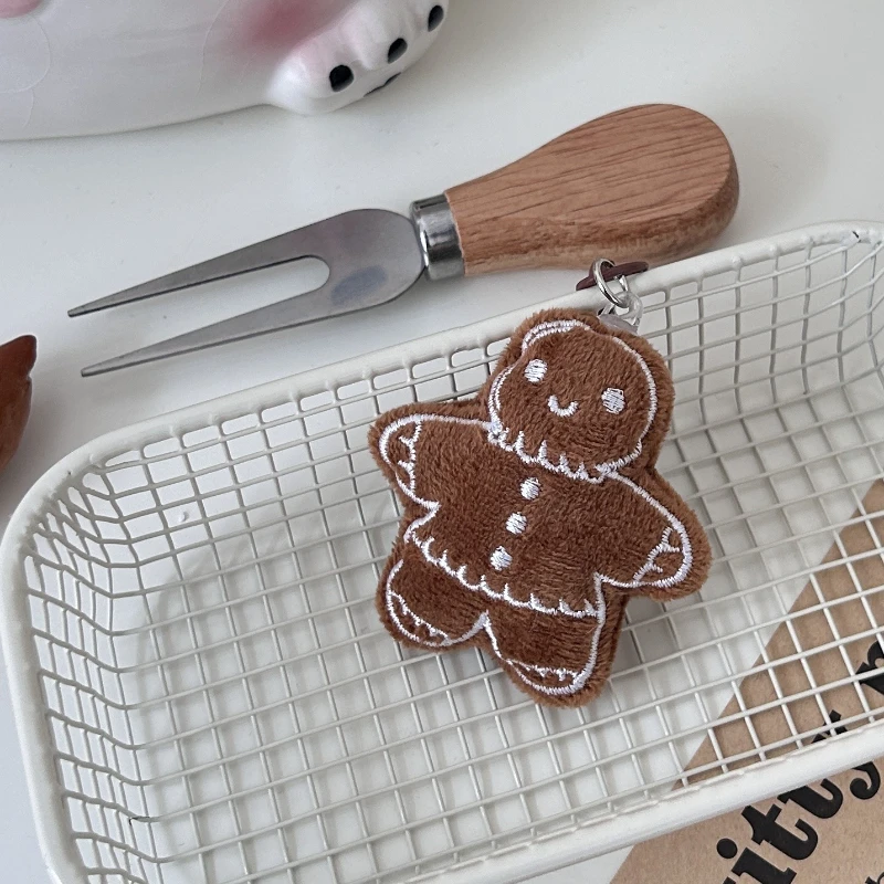 Cute Fabric Cookie King Man Keychain Christmas Simulation Food Pendant Ins Hanging Backpack Decoration Accessories Couple Gifts