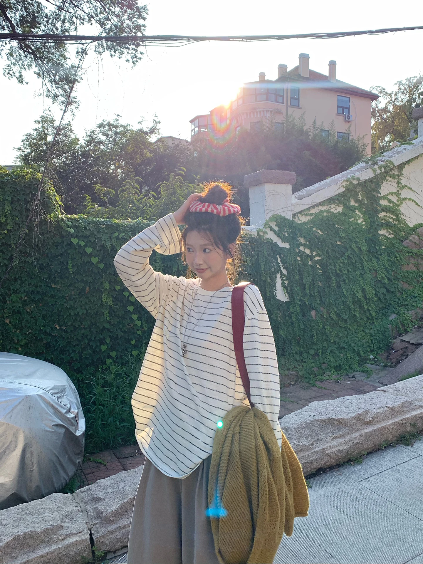 

Новинка: женская трикотажная кофта с капюшоном в полоску, базовый повседневный дизайн, корейский стиль, осенняя коллекция