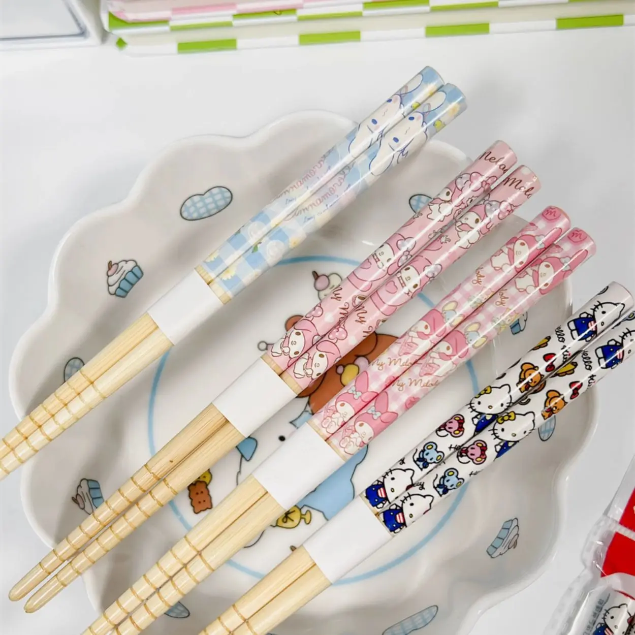 Cute Sanrio Chopsticks Kawaii My Melody Child Tableware Anime Cinnamoroll Cutlery Cartoon Portable Tableware Kitchen Supplies