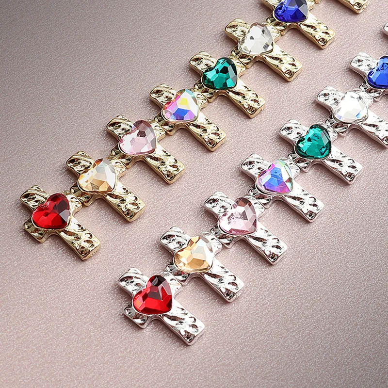 

10Pcs Heart Shaped Nail Charms Jewelry 3 Different Shapes Multi-Colors Design Charms For Luxury Alloy Nails Charms Strass