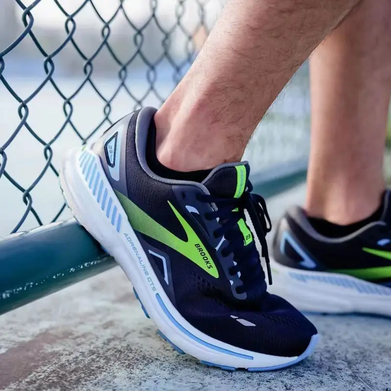 

Men's Running Shoes Women's Running Shoes are built for runners who seek comfort and performanceNon-slip and abrasion resistant