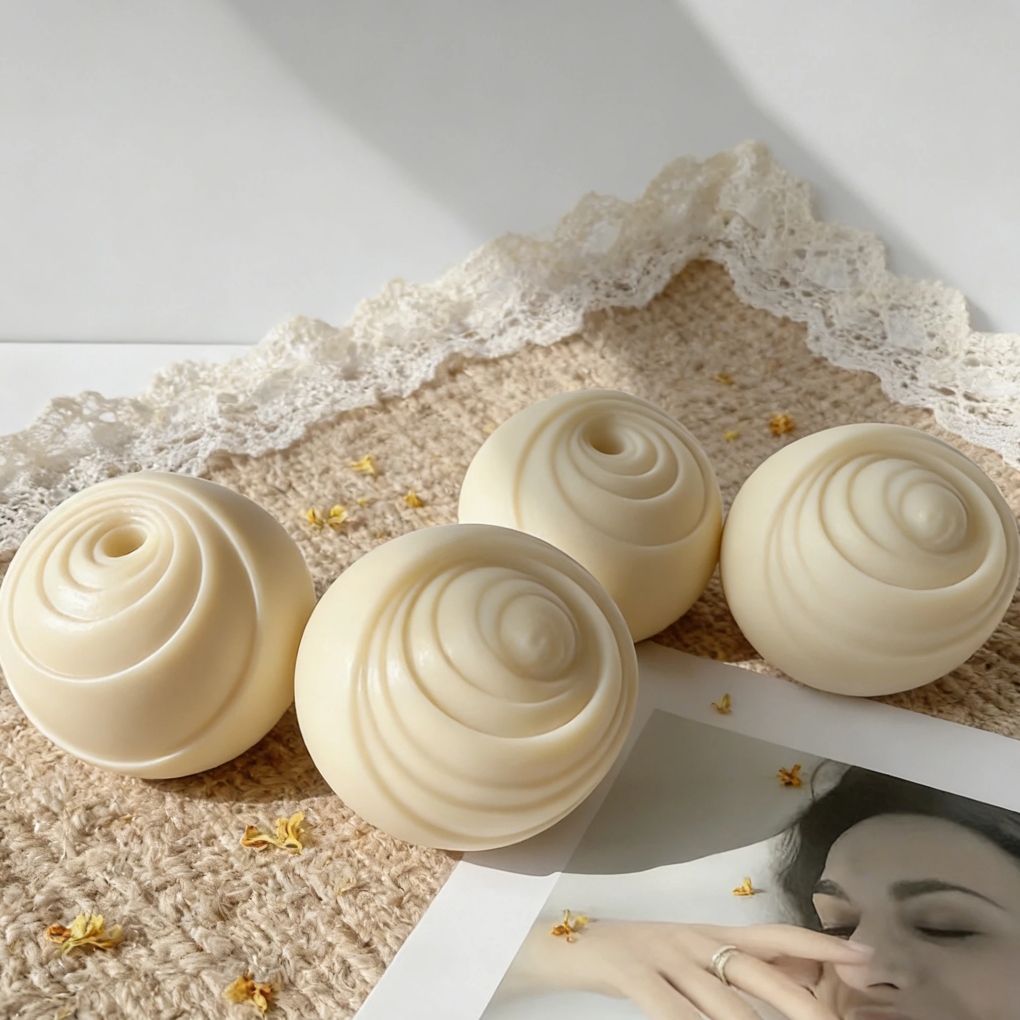 Planet Screw Rotating Ball Candle Silicone Mold DIY for Epoxy Resin Aromatic Plaster Soap Scented Wax Craft Home Decor Gift