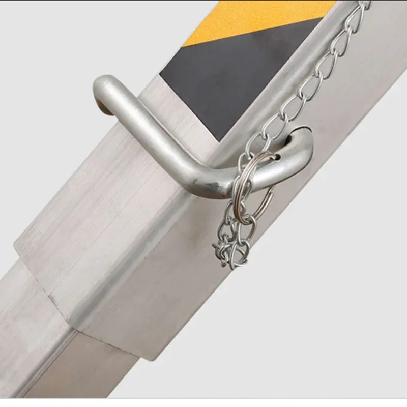 Multi-Functional Portable Aluminum Alloy Rescue Tripod With Safety Wire Rope Self-Locking Winch  For Sewer Emergency Situation