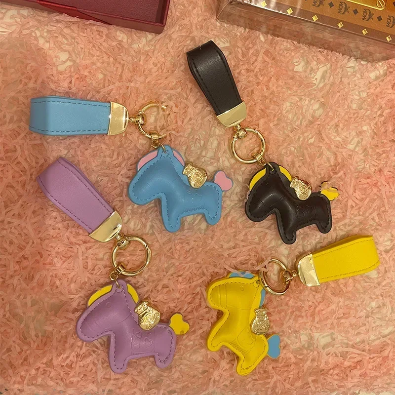 

Customized Originality Cowhide Metal Pony Multi Color Keychain Keyring Key Ring Buckle Chains for Car Motorcyle Laser Engraving