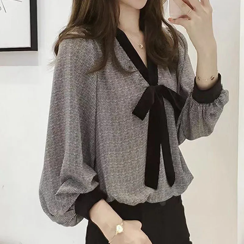 Elegant Fashion V-Neck Bow Ladies Pullovers 2023 Spring Summer Women\'s Clothing Shirt Korean Weave Pattern Long Sleeve Blouses