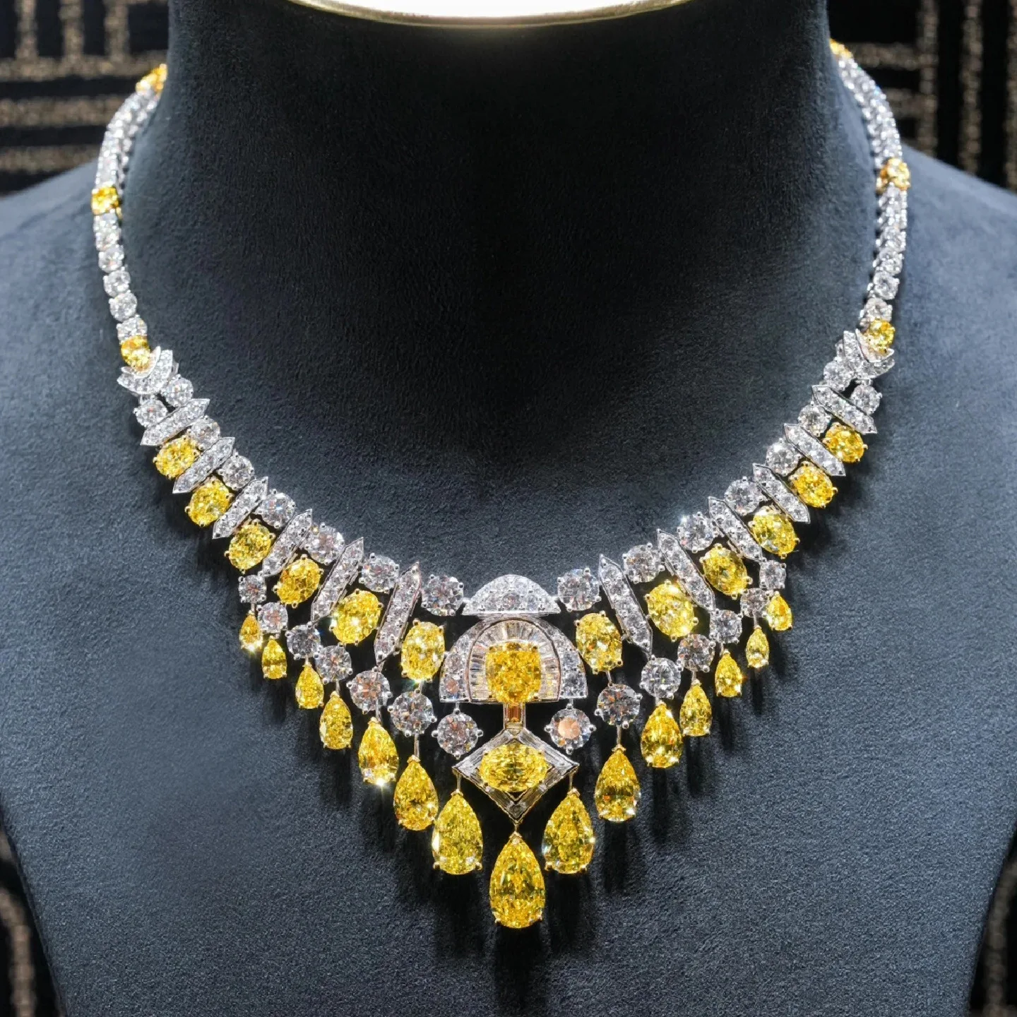 New Royal Sapphire Necklace Bridal Dress Banquet Luxury Powder Yellow Diamond Wwomen'S Fine Jewelry Dubai Bridal Wedding Dance