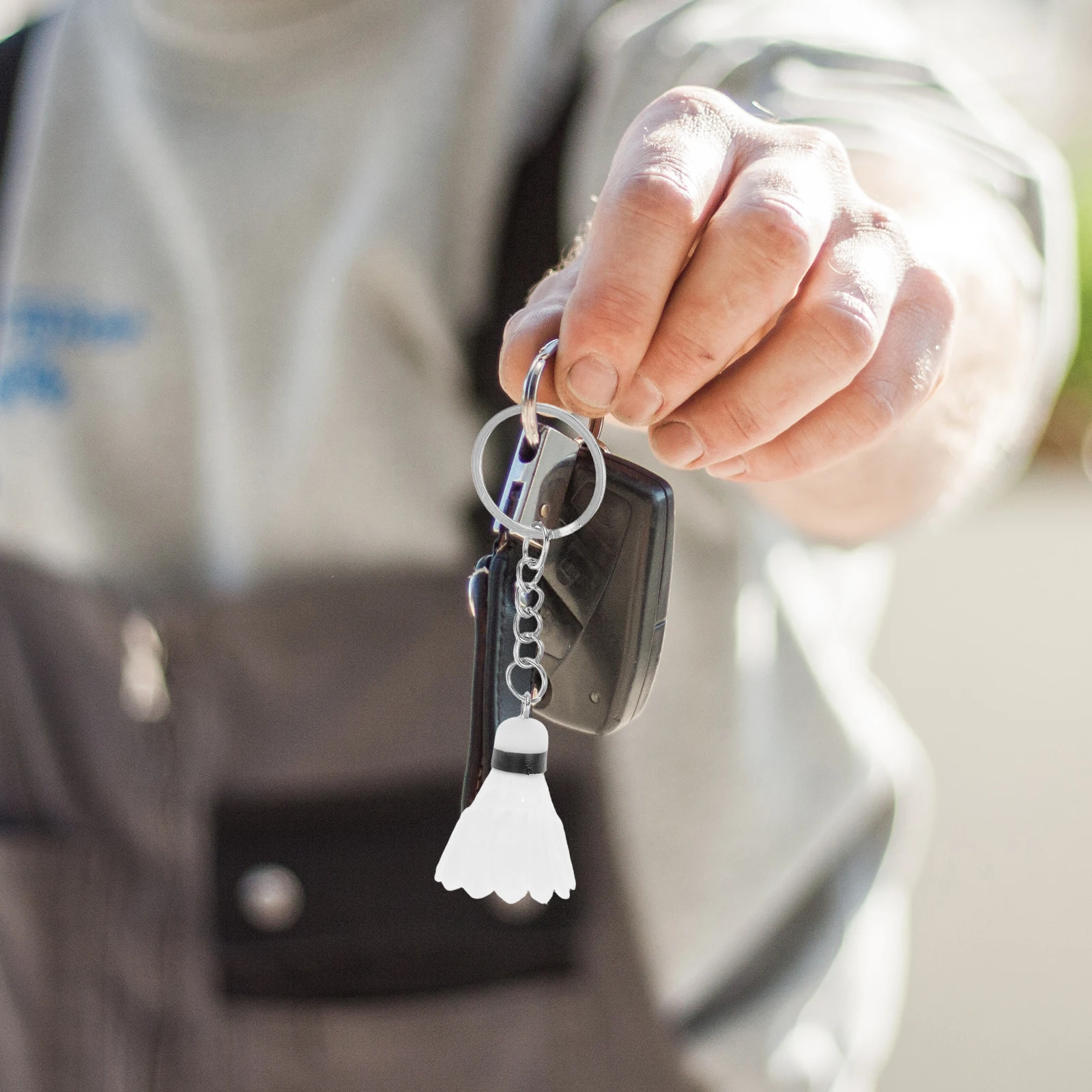 

12Pcs Mini Badminton Keychain PVC Shuttlecock Pendant Sports Accessories for Party Favors Backpacks Keys Badminton Pendant