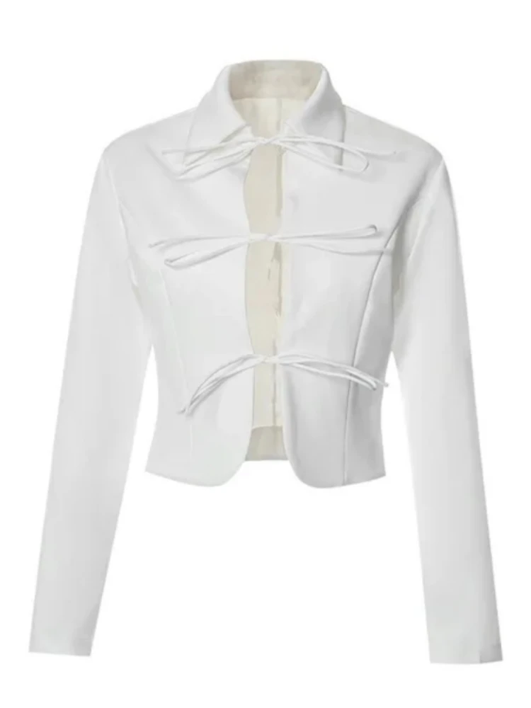 Camisetas blancas para Mujer, ropa De calle, Top corto calado, Ropa Y2k De manga larga, Camisetas con cuello vuelto, Ropa ajustada De Mujer