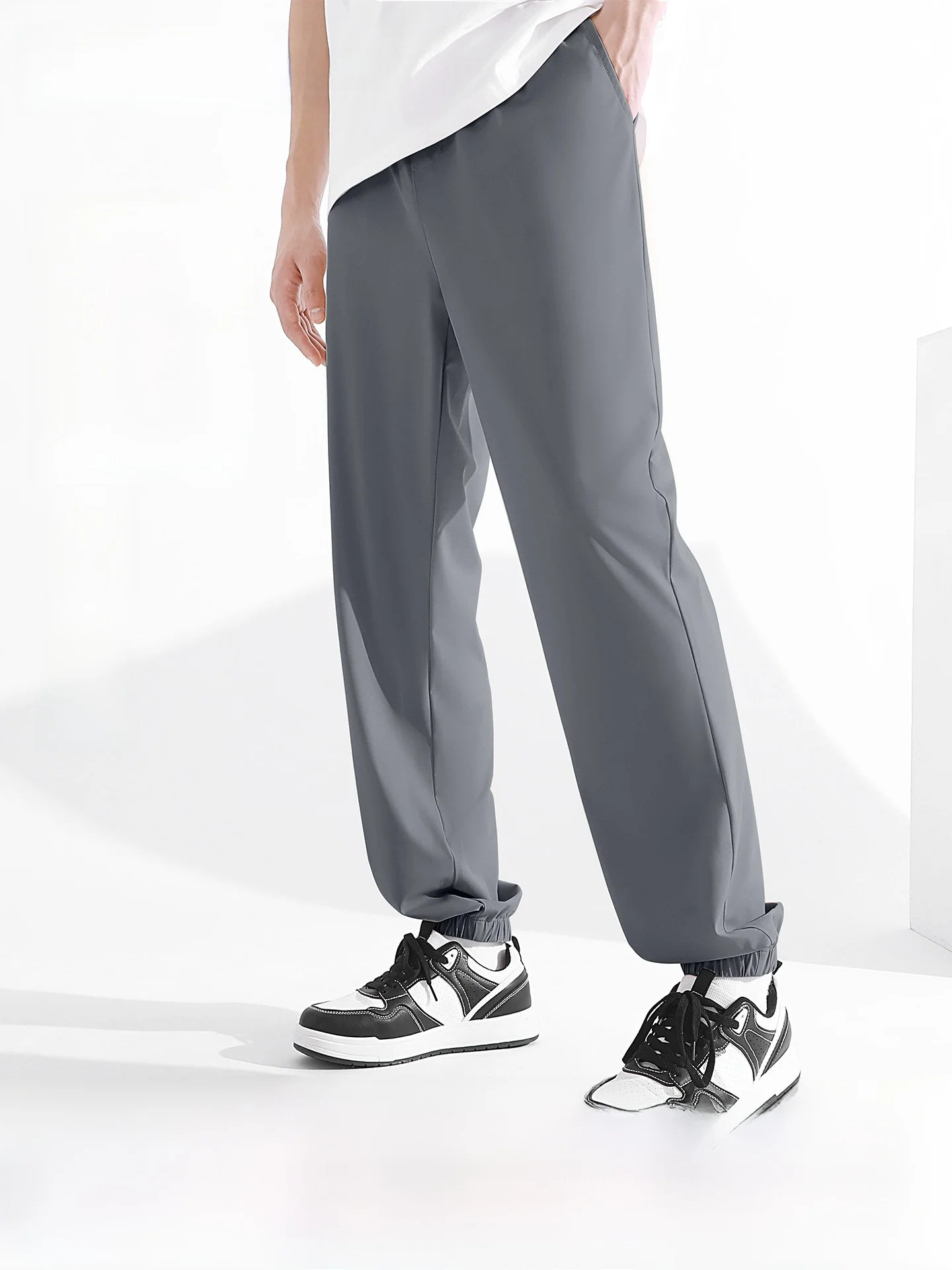 

Men's Ice Silk Sports Casual Pants Summer New Sle Qui Dry Cool Feeling Loose Fit Elastic Waist Band Footed Trousers