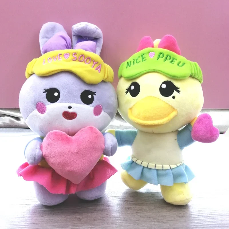 

Original design Pink Plush Doll Jennie Lisa Rose Jisoo Kawaii Stuffed Animals Fans Gifts 20cm