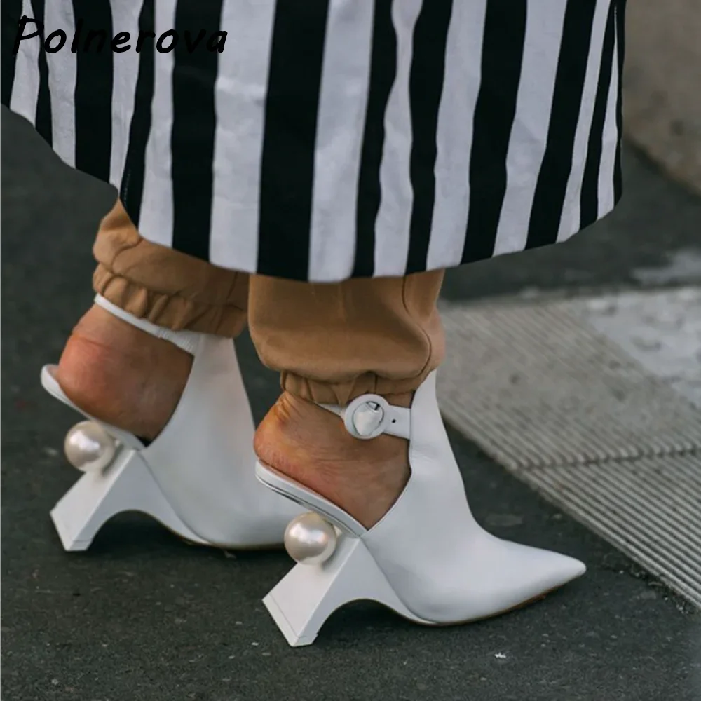 Pérola cunhas tornozelo banda bombas dedo do pé pontiagudo sólido estilo estranho saltos de couro sexy pista sapatos femininos verão moda 2025
