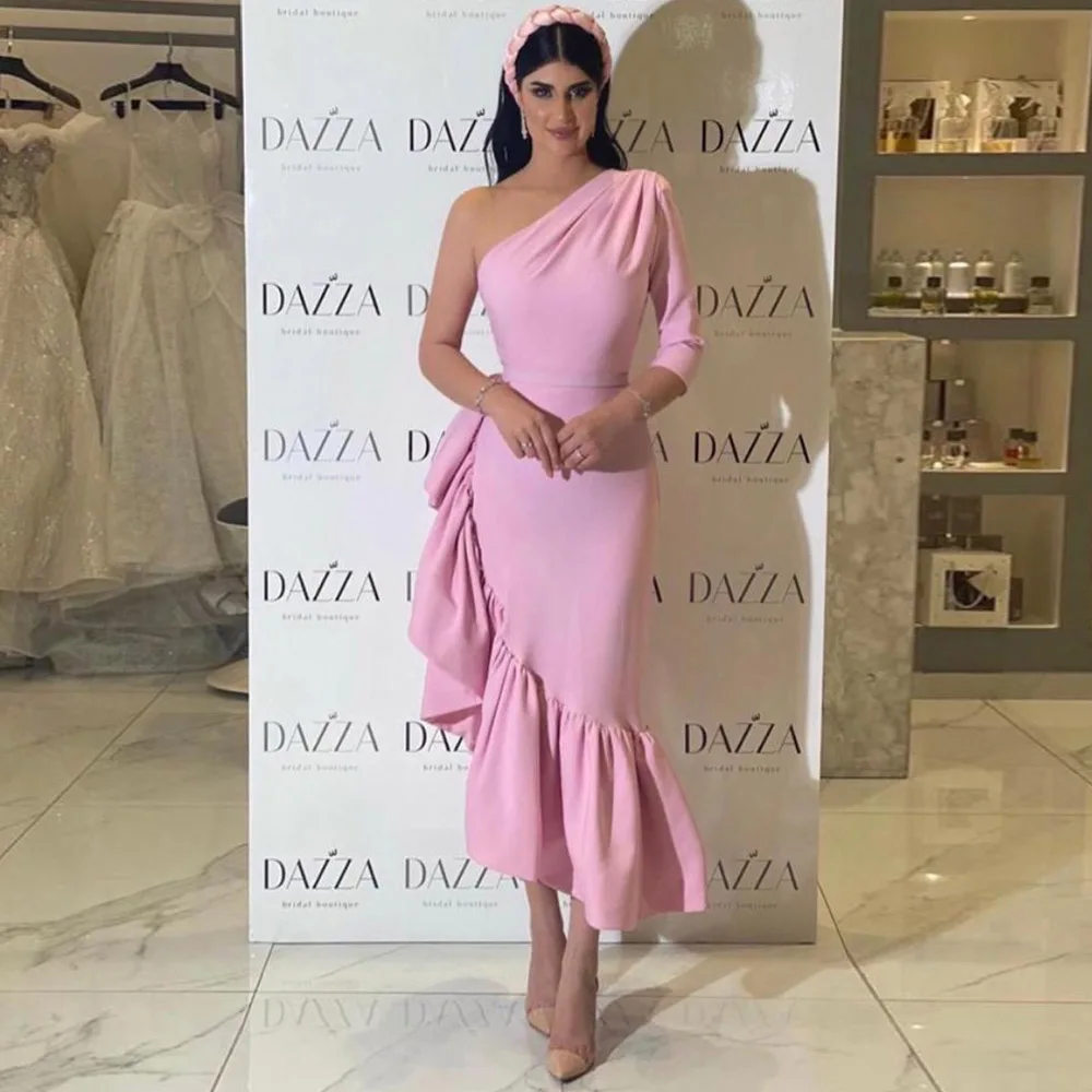 

2022 Mother of the Bride Dress Pink One Shoulder Asymmetrical Wedding Guest Gown Mermaid 3/4 Sleeve Elegant Party