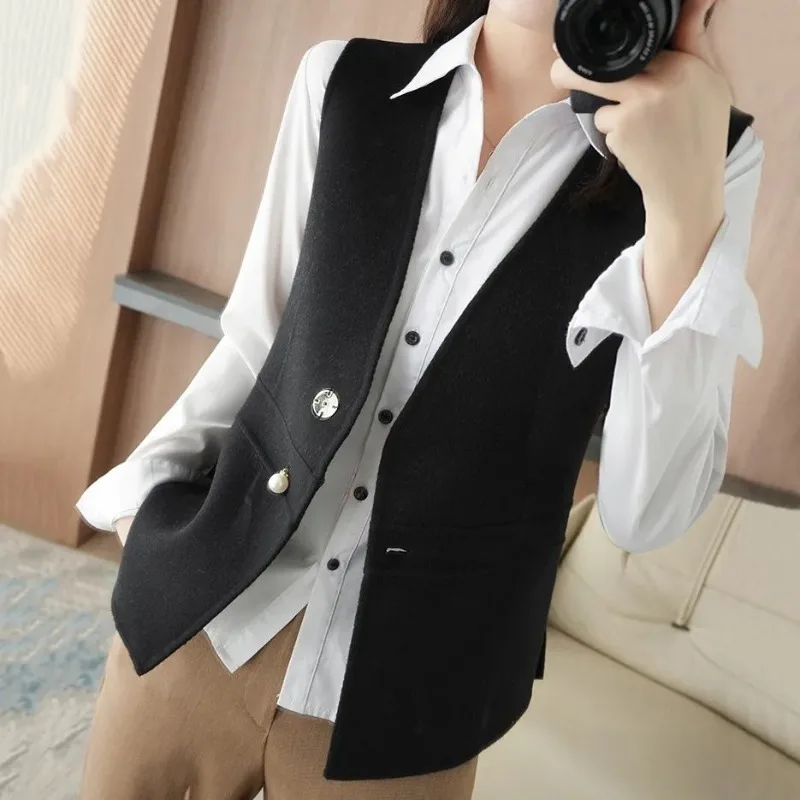 

Petite Women's Luxury Wool Vest Solid Color Sleeveless Pearl Buttons High End Outerwear Autumn Winter Wearable Coat