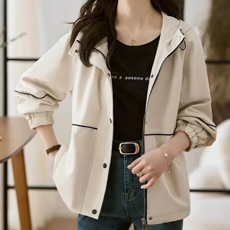 

2025 Women Short Windbreaker Coat Spring Autumn Female Leisure Charge Jacket Tops New Ladies Loose Fitting Thin style Outerwear