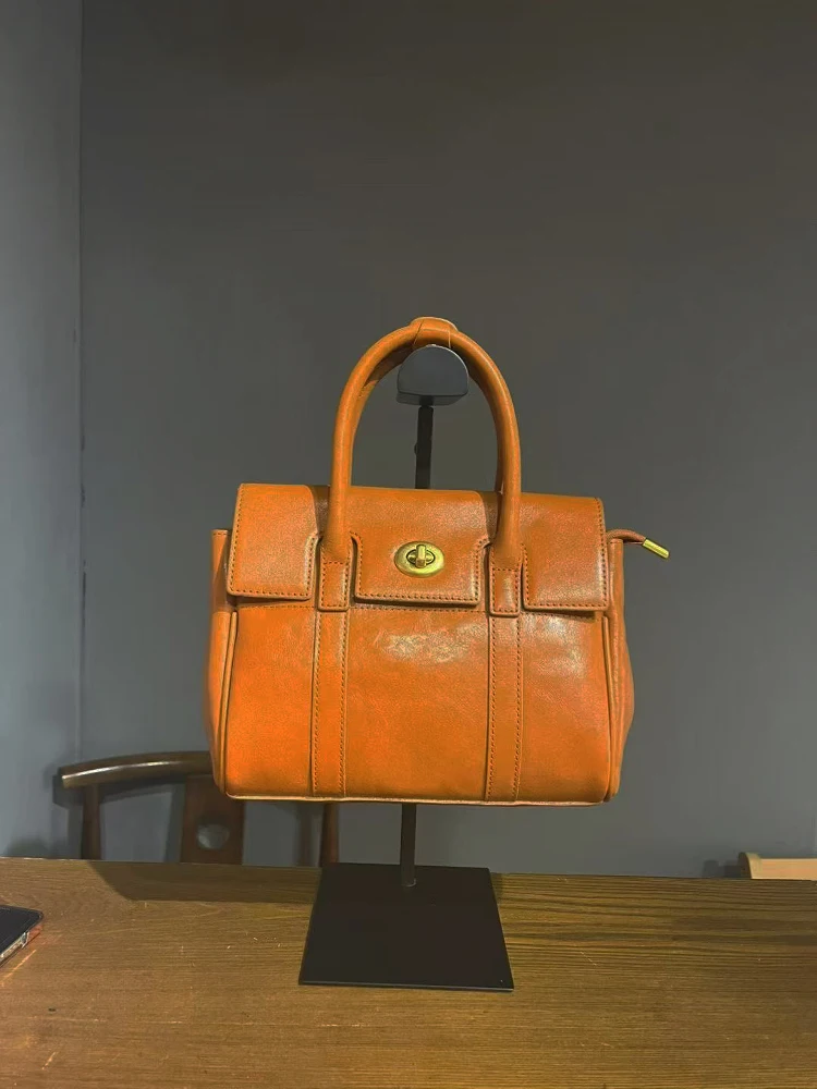 

Retro Faion Commuter Plant-Tanned Cowhide Single oulder Handbag for Women Unique Design 2025 New Sle Soft Zipper Closure