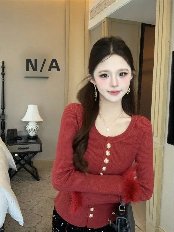 

Женская вязаная кофта Nicole Rose с металлической пряжкой и меховыми рукавами, осенне-зимняя модная базовая одежда, высококачественное женское пальто